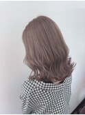20代30代大人可愛いアッシュベージュカラーレイヤーボブ