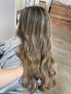 エイト オキナワ 沖縄新都心店(EIGHT okinawa) スタイル_バレイヤージュ