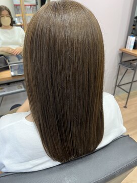 ジーナ 本八幡(Zina) ナチュラルベージュ×髪質改善トリートメント