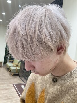 モリオフロムロンドン 大宮店(morio from London) ケアブリーチ×ホワイトベージュ【村田】