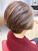 アルファ インタラクティブ エム フラワー(ALUFA interactive.M Flower)&nbsp;20代30代40代大人3Dカラーミルクティーアッシュショートボブ