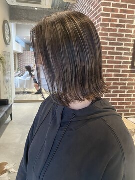ヘアーデザイン シュシュ(hair design Chou Chou by Yone) コントラストハイライト&外ハネボブ