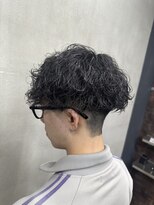 ダズルヘアーエイチ(DAZZLE hair H)&nbsp;尾崎指名/波巻きパーマ