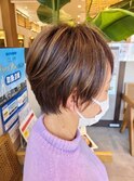 ショートボブ