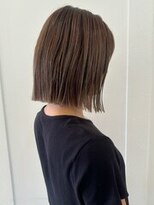 パル バイ ラベスト(Pal by lovest)&nbsp;切りっぱなしボブ×透明感◎オリーブグレージュ