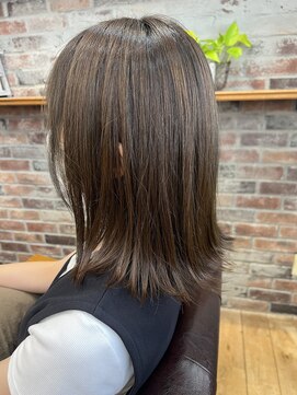 ゴーシェン 西船橋店(Goshen) 外ハネ×グレージュカラー