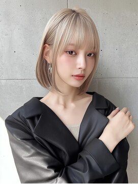 ヴェイン 渋谷(vain) ボブ レイヤー 顔周りレイヤー 小顔カット ブリーチカラー