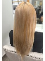 ケイ美容室&nbsp;光を味方にするミルキーゴールド