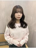 【 YUCCA 】透明感ブラウンミディアムレイヤー顔まわり