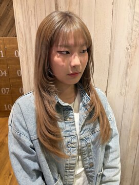 ロア バイ アヴァンス 天王寺店(Lowa by avance.) レイヤー×ミルクティーベージュ