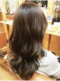 グレーアッシュグラデーションカラー×大人かわいい無造作ロング