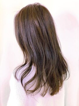 リアン(Lian) 【パーマ】フェミニンなロングレイヤーパーマスタイル