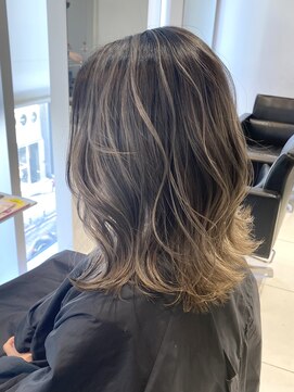 アライブ ハラジュク(ALIVE harajuku) エアータッチバレイヤージュ