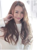 大人かわいい　ほつれウェーブ　ロング