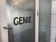 エクステンションジーニー(extension GENIE)の雰囲気（2階の角の入口です）