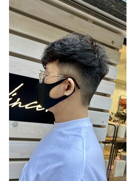 ヴィンチェーレ(VINCERE) 外国人風パーマ