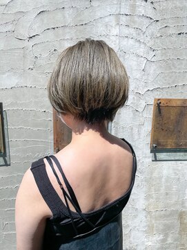 ユーアールキャッスル(UR CASTLE) すっきりショートボブスタイル