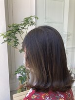 ラフランクリー(la frankly)&nbsp;20代30代/イヤリングカラー/ミニボブ/大人ボブ