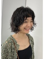 ユイツ&nbsp;オン眉ボブ×パーマ