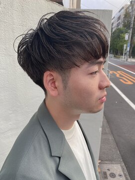 エウペ 渋谷(WEUPE) 束感/波巻き/ハイライト/マッシュパーマ