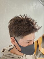 ゴウトゥデイ 名古屋店(GO TODAY)&nbsp;明るめオリーブカラーのツーブロックショート