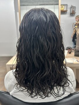 サロンドジョー(salon de joe) ハードパーマレイヤープードルパーマスパイラルパーマ奥東 巧真