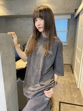 ソラ 表参道(SORA) 柔らか透明感ベージュと顔周りレイヤースタイル