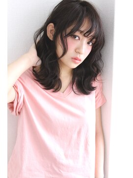 ブラン 広島本通(Blanc) 【Blanc】黒髪スタイル_オシャレ女子ウルフ_レイヤーカット