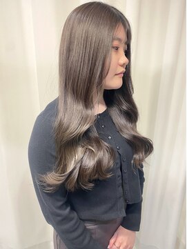 ジジ(jiji) イメチェン/ブリーチあり/外ハネボブ/美髪/勾当台/二日町