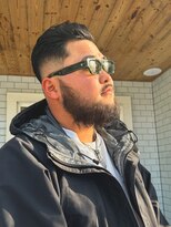 サンディーズバーバーショップ(Sandees)&nbsp;フェードオールバックバーバースタイル