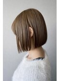 レイヤーカットミルクティーベージュブリーチなしダブルカラー