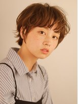 ベレッタ ネヤガワ(veretta. neyagawa)&nbsp;フレンチカジュアルなショートパーマ/明るめベージュ/耳かけ