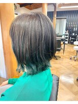 エイルヘアー トウカダイ(AYL hair toukadai)&nbsp;くびれボブ/インナーカラー/淡いグリーン
