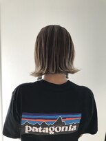 サーク(Sark) バレイヤージュグレージュ外ハネボブ