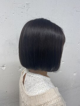 アンドブルー(and blue) まとまりボブ♪