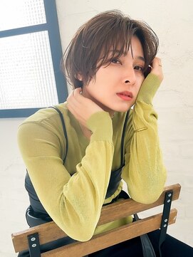 アドレバイハピネス(ADORE by happiness) 大人可愛い  　ワンカールシルエットショート　20代30代