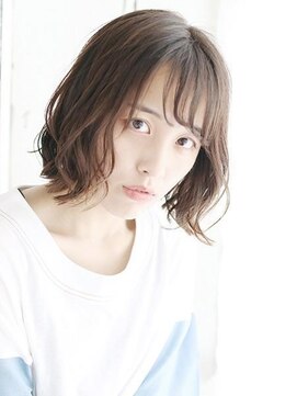 ヘアメイク ナル(hair make nalu) セミウエットのゆるカールスタイル