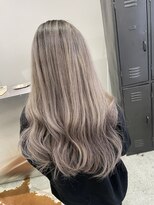 アネラ(Anela)&nbsp;ライトベージュバレイヤージュ【平本】