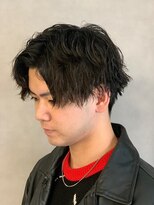 ソアー 新大阪(SOAR) 刈り上げツーブロックスパイラルパーマセンターパート【新大阪】