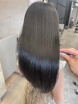 ジーナ 本八幡(Zina)&nbsp;大人かわいい20代30代40代小顔ショコラベージュ　Zina本八幡