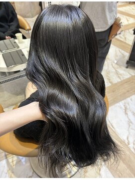 ロンドローズ 名古屋(Lond damaskRose) ブリーチ 学割 オリーブベージュ レイヤーカット リタッチ518