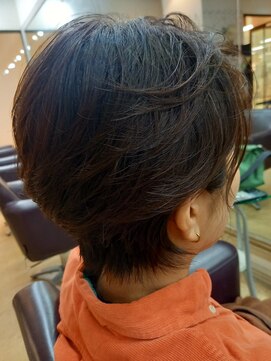 シャンプーボーイ ショートボブ