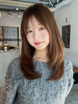 シオン(shion) 大人ガーリーロング顔周りレイヤー似合わせカット_F1394