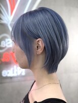 ボヤージュニケ(Voyage Nike)&nbsp;ブルーシルバー×くびれショート