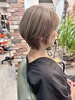 ルーナヘアー(LUNA hair) ダブルカラー/ブリーチ/くびれショート/ハイトーン/10代20代30代