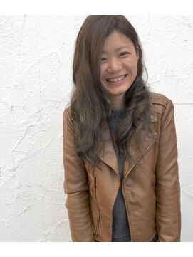 ヘアアンドメイク グラ(HAIR&MAKE gra) 外国人風　ロング