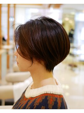 アデイ 大森店(AdAy) 大人 可愛い 艶髪ショートボブ