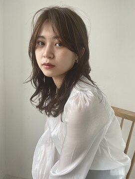 エクリ(equri×SHISEIDO) さりげなハイライト×アルティスト