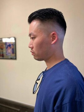 バレス 田町(BALES) [メンズ/床屋/シェービング/ヘッドスパ/田町/芝浦]