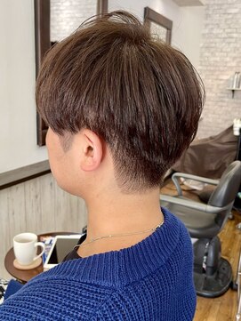 クオリア(Quaria) マッシュヘア/マッシュショート/ナチュラルアッシュベージュ☆